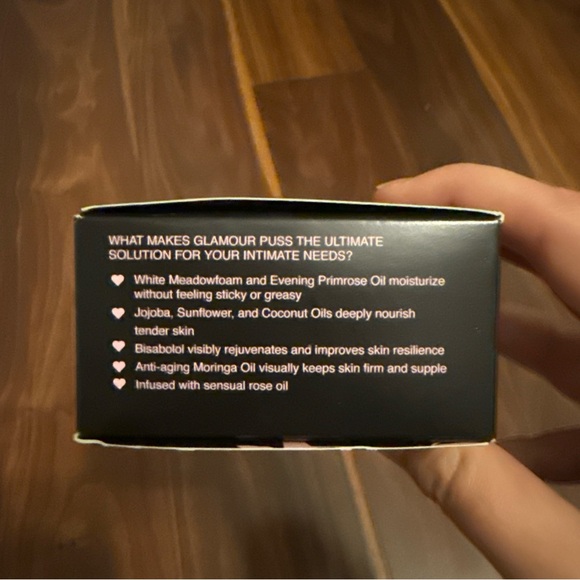 Booty Parlor Glamour Puss Hydrating Vulva Balm 1.7 Oz - Picture 4 of 7